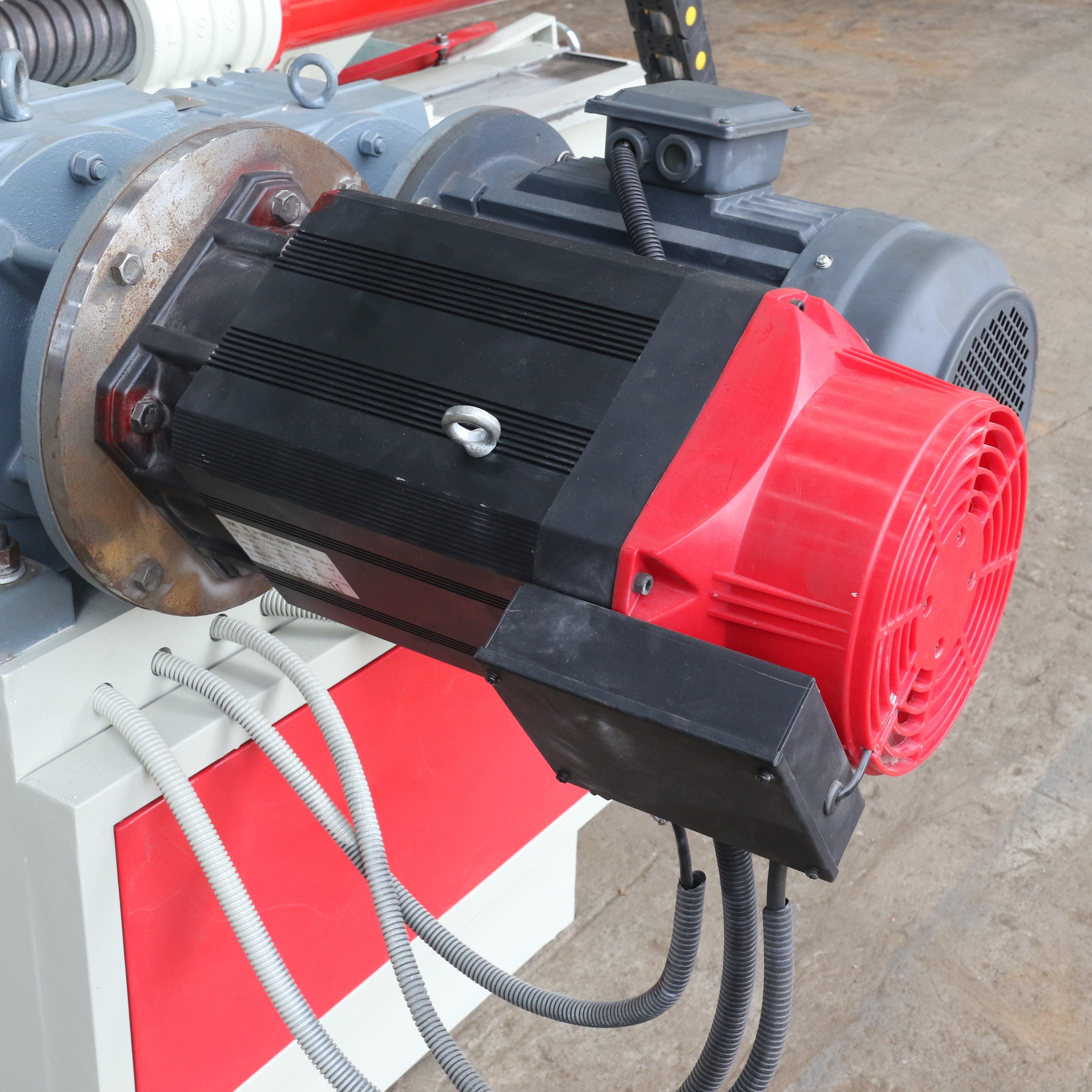 4英尺胶合板贴面剥皮机