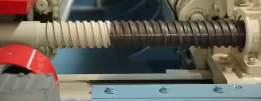 经过调制，淬火。镀铬处理